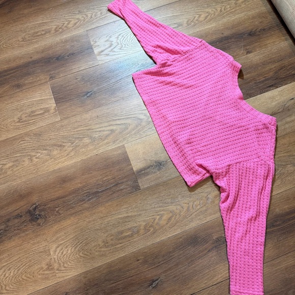 Sweater - Picture 9 of 13